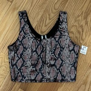 Sequin cropped tank top
